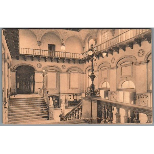 Helsing�r - Banegaardens Vestibule -  Postkort - Brugt