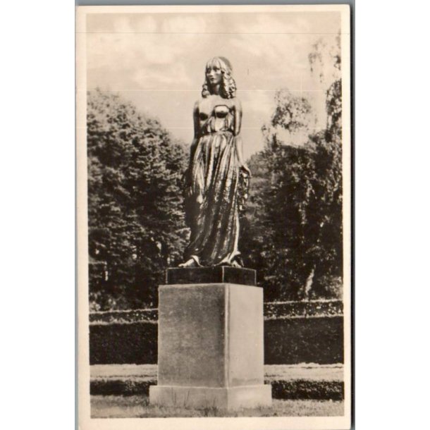 Helsing�r - Ophelia Statue i Marienlyst Park - Postkort - Ubrugt