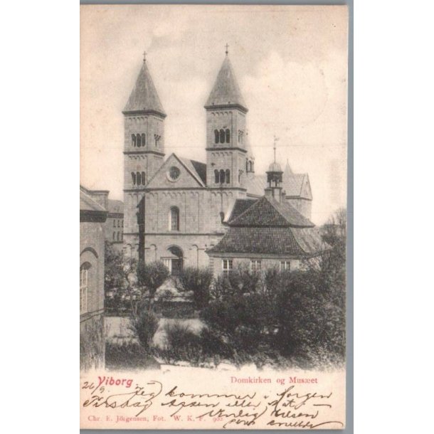 Viborg -  Domkirken og Mus�et - Postkort - Brugt