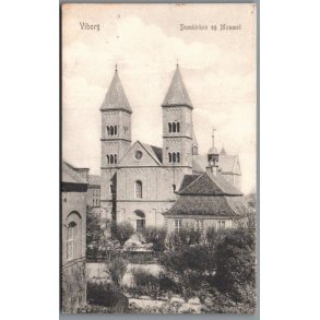 Viborg -  Domkirken og Mus�et - Postkort - Brugt