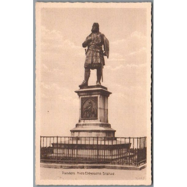 Randers - Niels Ebbesens Statue - Postkort - Ubrugt
