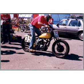 Motorcykel  -  Foto 15 x 10 cm.