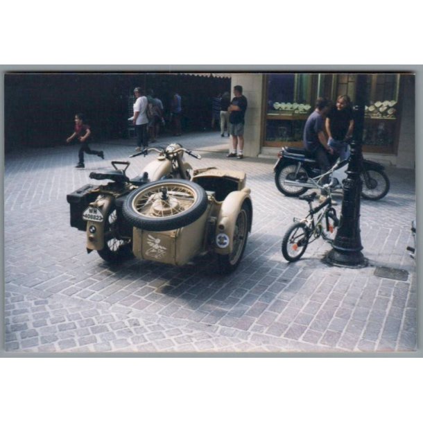 Motorcykel med Sidevogn -  B.M.W. -  Foto 15 x 10 cm.