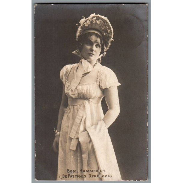 Bodil Hammerich i "De Fattiges Dyrehave" - Skuespiller - Postkort - Brugt