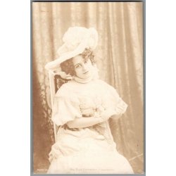 Olga Hoffmann i Flagermusen - Postkort - Ubrugt