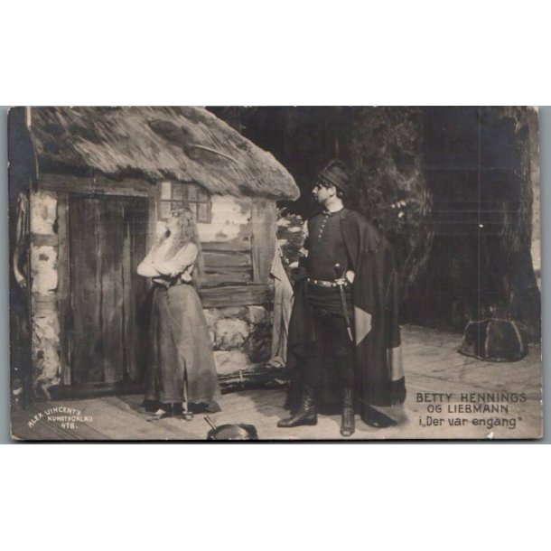 Betty Hennings og Libmann i "Der var engang" - Skuespiller - Postkort - Brugt