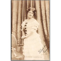 Fru Olivia Jacobsen i "Girodots Testamente" - Postkort - Brugt