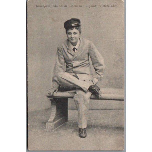 Olivia Jacobsen i "Fjernt fra Danmark" - Postkort - Brugt