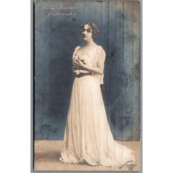 Anna Larsen i "Elskerinden"- Skuespiller - Postkort - Brugt