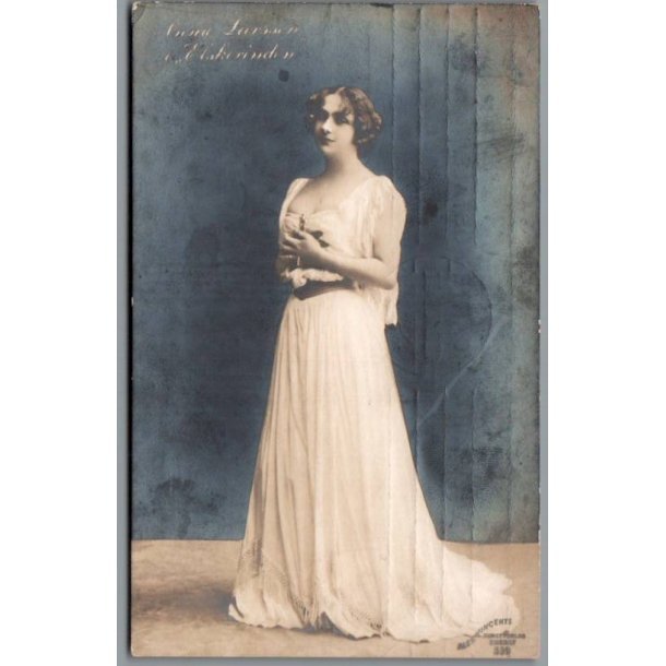 Anna Larsen i "Elskerinden"- Skuespiller - Postkort - Brugt