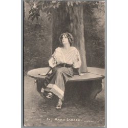 Fru Anna Larsen - Skuespiller - Postkort - Brugt