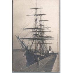 Kongelige familie p� bes�g p� Georg Stage i Aarhus 1922 - 8 Kort - S�lges samlet - E. Monsrud 