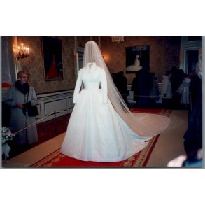 Prinsesse Alexandras Brudekjole - Foto u/n 