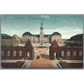 K�benhavn - Christiansborg Slot set fra Marmorbroen - Postkort - Ubrugt