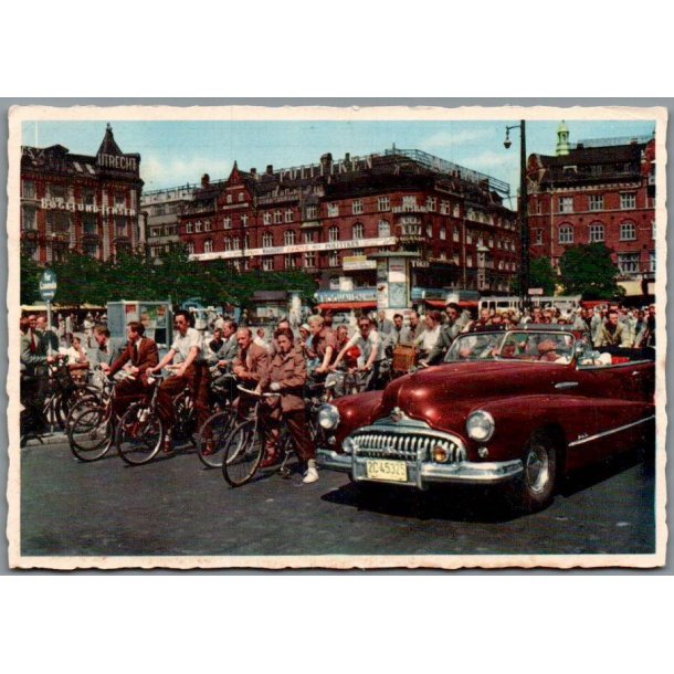 K�benhavn - R�dhuspladsen - Cyklister - Postkort - Brugt