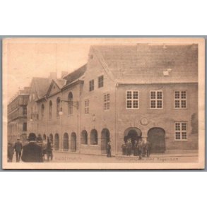 K�benhavn - K�bmagergade med Regensen - Postkort - Brugt - Lidt Bulet !