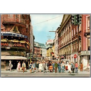 K�benhavn - Str�get set fra Gammel Torv - Postkort - Ubrugt