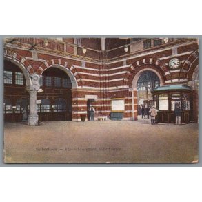 K�benhavn - Hovedbaneg�rd - Billetkontor - Postkort - Brugt - Fold !