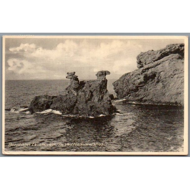 Bornholm - L�vehovederne ved Hammershus - Postkort - Brugt