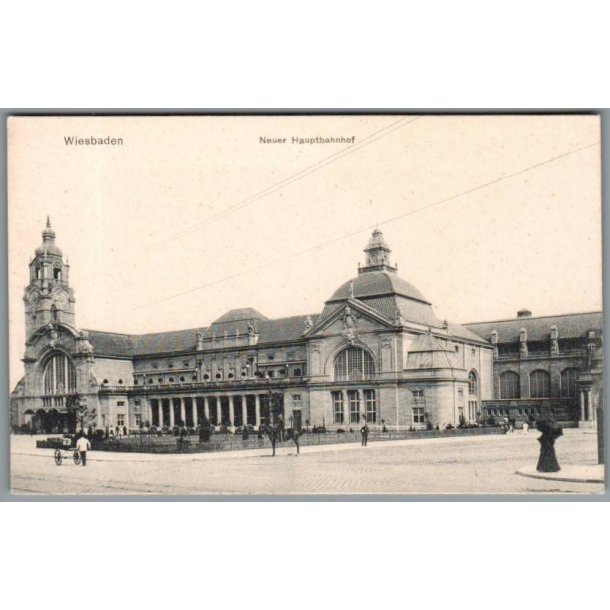 Wiesbaden  - Neuer Hauptbahnhof - Ubrugt