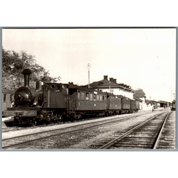 KUJ Lok. nr. 11 - Kpings Station - Sverige - Ubrugt