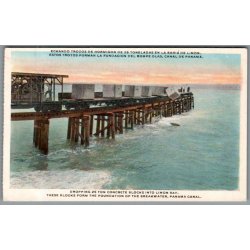 Dropping 25 Ton bloks into Limon Bay - Panama Canal - Ubrugt