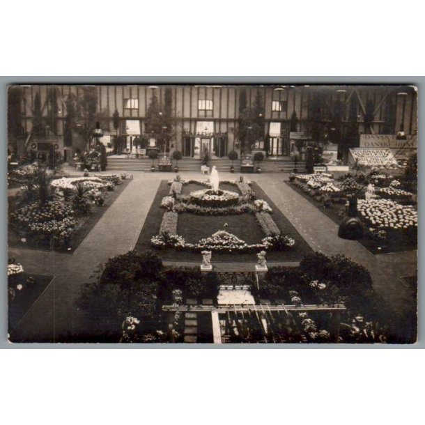 Blomsterudstilling i Forum -  Frederiksberg  - Fotokort u/n - Ubrugt