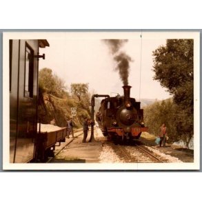 Tog - CP E 82 - tager vand ind i Codecais - Portugal - Foto