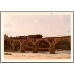 Tog - CP E 124 - Sernada da Vouga - Portugal - Foto