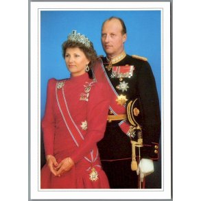 Kong Harald og Dronning Sonja - Aune 2027/8  - 12x17 cm. - Ubrugt