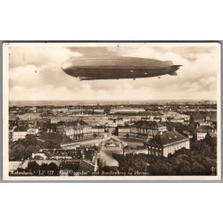 Kbenhavn Grafzeppelin over Amalienborg og Havnen - Brugt - Rift !!