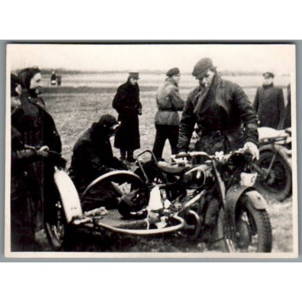 Motorcykel -  Foto 10 x 8 cm.