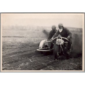 Frederiksberg Motor Klub - 1947 - Ved Karlebo -  Foto 18 x12 cm.