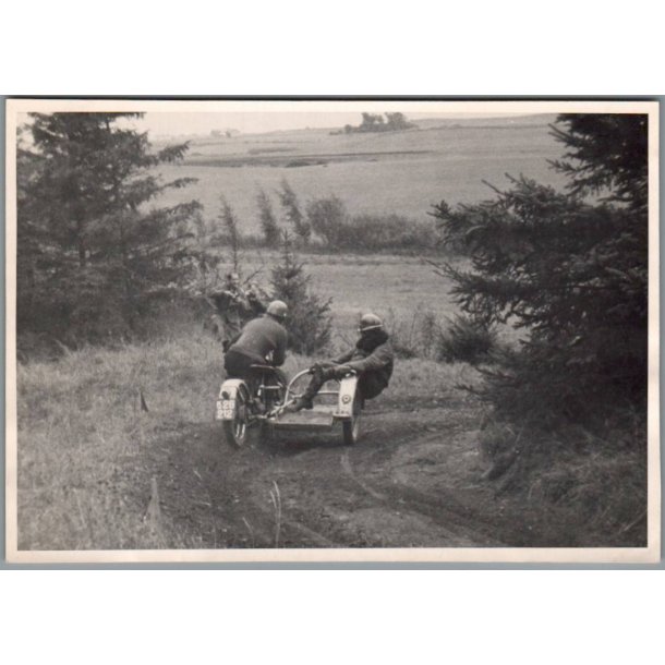 BSA Klubben - 1947 - Ved Stenlse -  Foto 18 x12 cm.