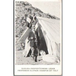 Sahara Ekspeditionens  Leder Profesor Olufsen uden for sit Telt - Missioner  - Ubrugt