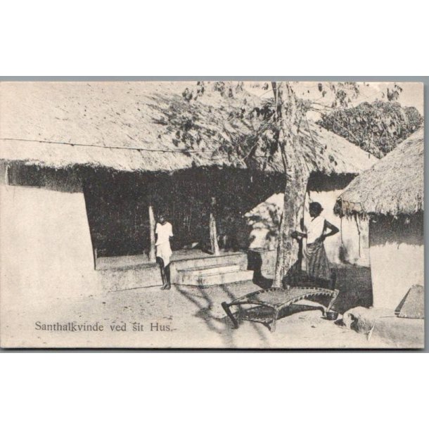 Santhalkvinde ved sit Hus - Indien - Missioner  - Ubrugt