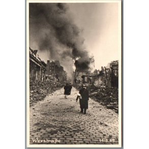 �del�ggelser Hamburg 11 Marts 1945  - Postkort - Ubrugt