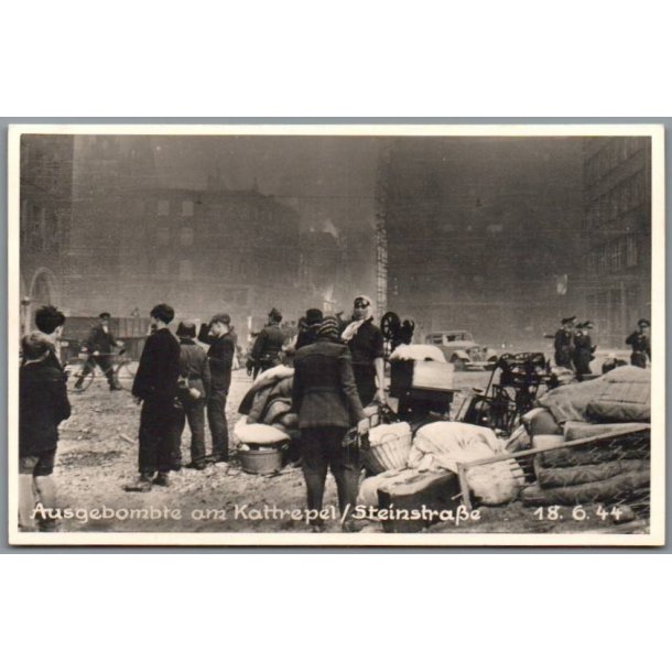 Bombning af Hamburg 18. juni 1944 - Postkort - Ubrugt
