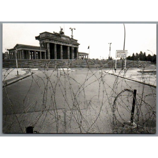 Berlin - Brandenburg Tor -- Tyskland - Postkort - Ubrugt