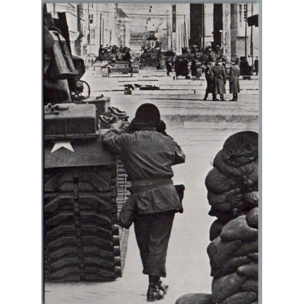 Berlin - Checkpoint Charlie - Oktober 1961 - Postkort - Tyskland - Ubrugt