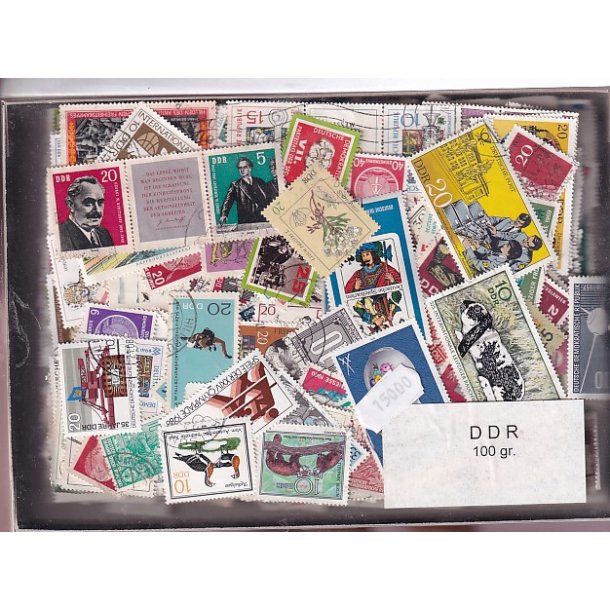 D.D.R. Dubletparti 100 gram afvaskede frimrker.