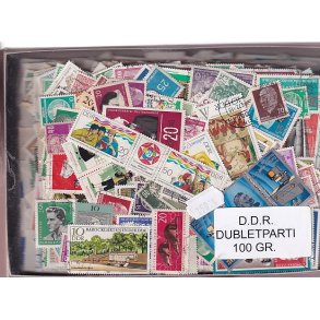 D.D.R. Dubletparti 100 gram afvaskede frimrker.