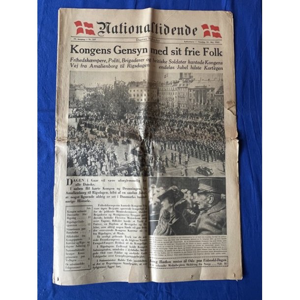Avis - Nationaltidende - 10. Maj 1945 - Kongens Gensyn med sit Folk !