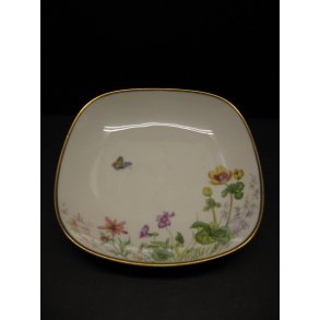 Danmarks Flora Kagefad 16� x 16� cm.