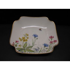 Danmarks Flora Kagefad Kantet  23 x 21 cm 