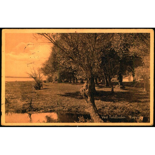 Ved Toldboden - R�rvig - P. Helms Bogh. 202 - Brugt