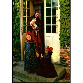 Piger i Fan�dragter - C.I.C. 572 - Ubrugt