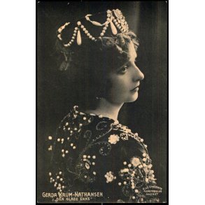 Gerda Krum- Nathansen  i Den glade Enke  - Alex Vincent 1354 - Ubrugt