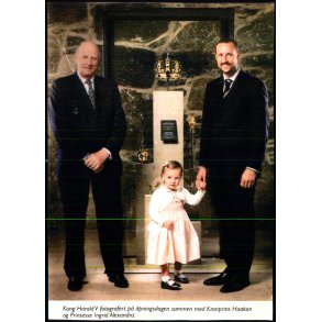 Kong Harald - Kronprins Haakon - Prinsesse Ingrid Alexandra - P bningsdagen - Billede u/n