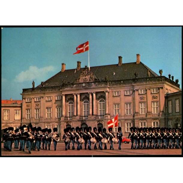 Kbenhavn - Vagtparaden foran Amalienborg - Eiders Kunstforlag 549